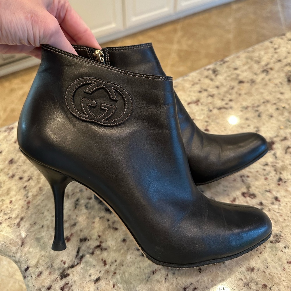 Gucci boots size 39.5